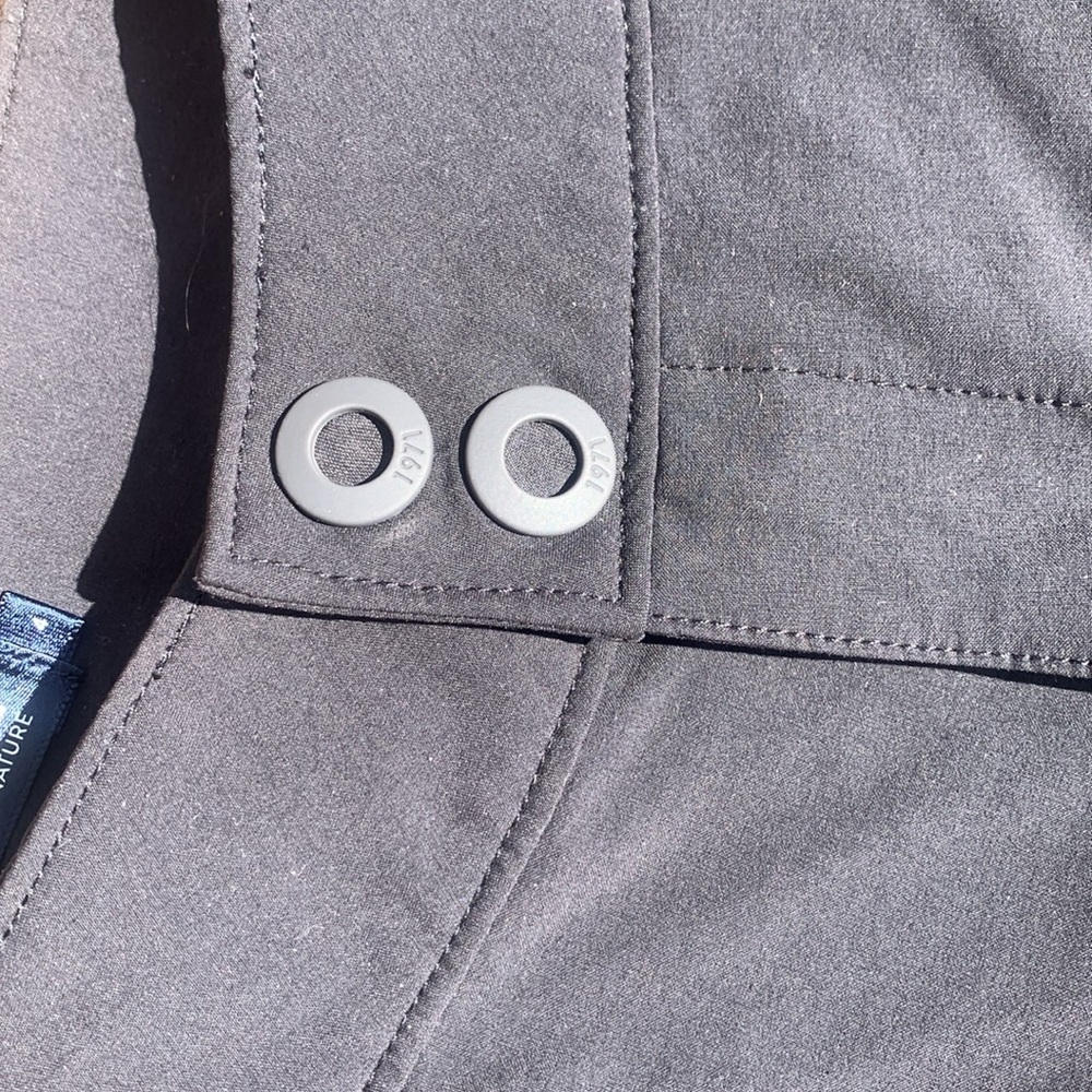 MEC Black Shell Bike Shorts - Picture 4 of 5